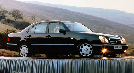 شیشه ماشین بنز W210 ای کلاس سدان مدل 1996 تا 2001 -E200